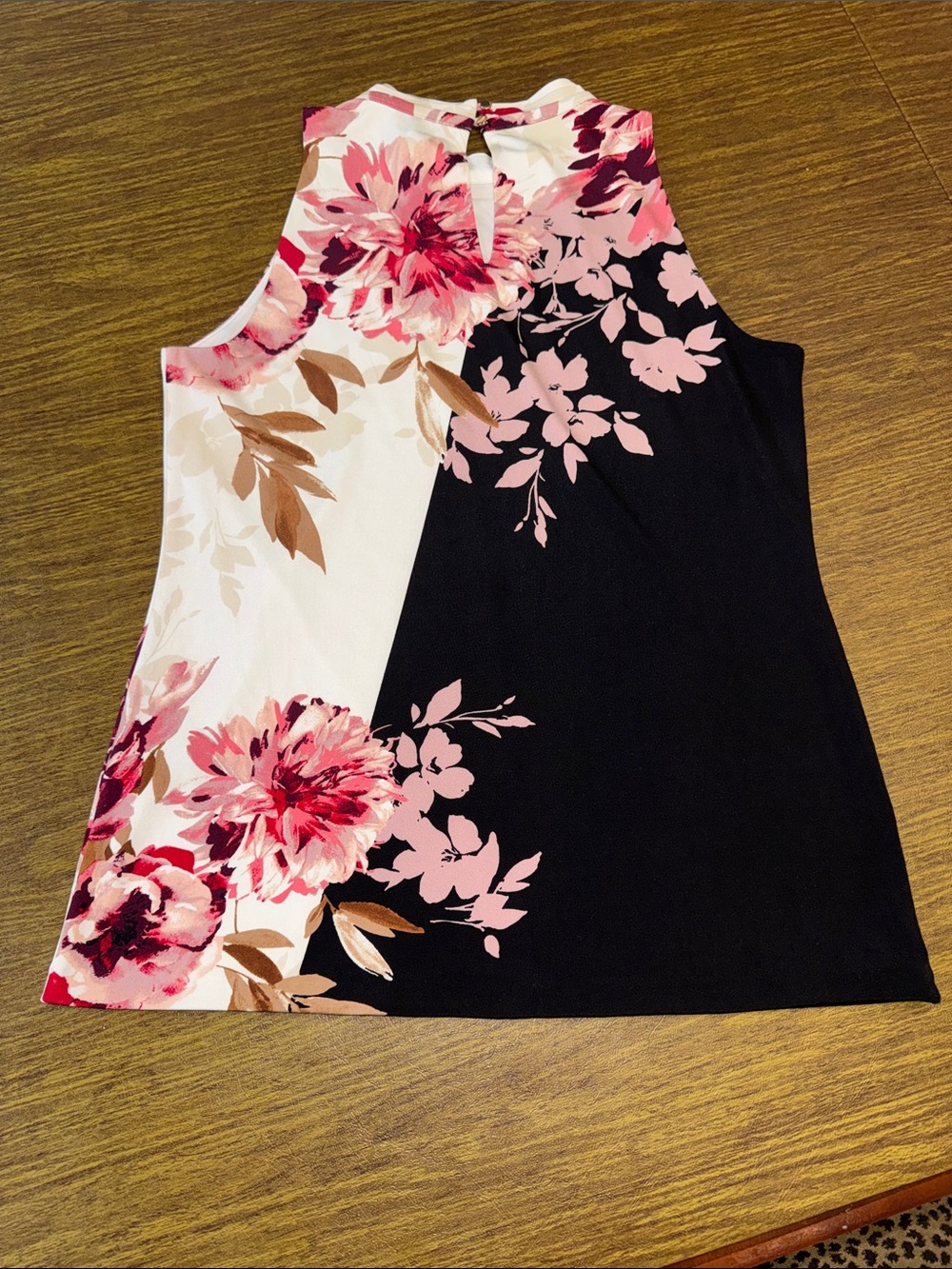 White House Black Market Floral Sleeveless Mock Neck Top Black Pink Size S - Picture 3 of 4